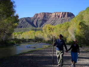 Aravaipa strolling - a rare out-of-river moment :)